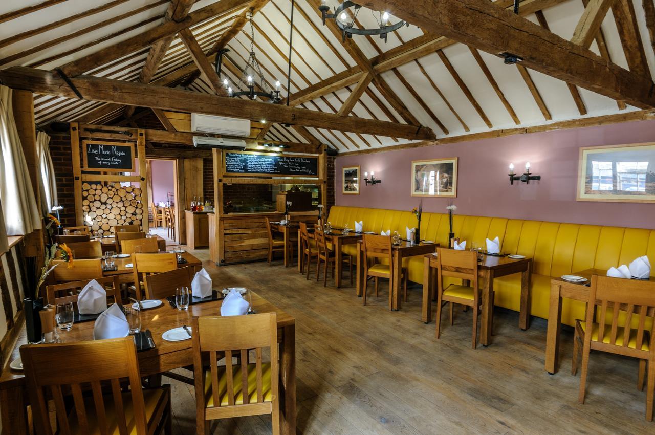 Tewinbury Farm Hotel Eksteriør bilde